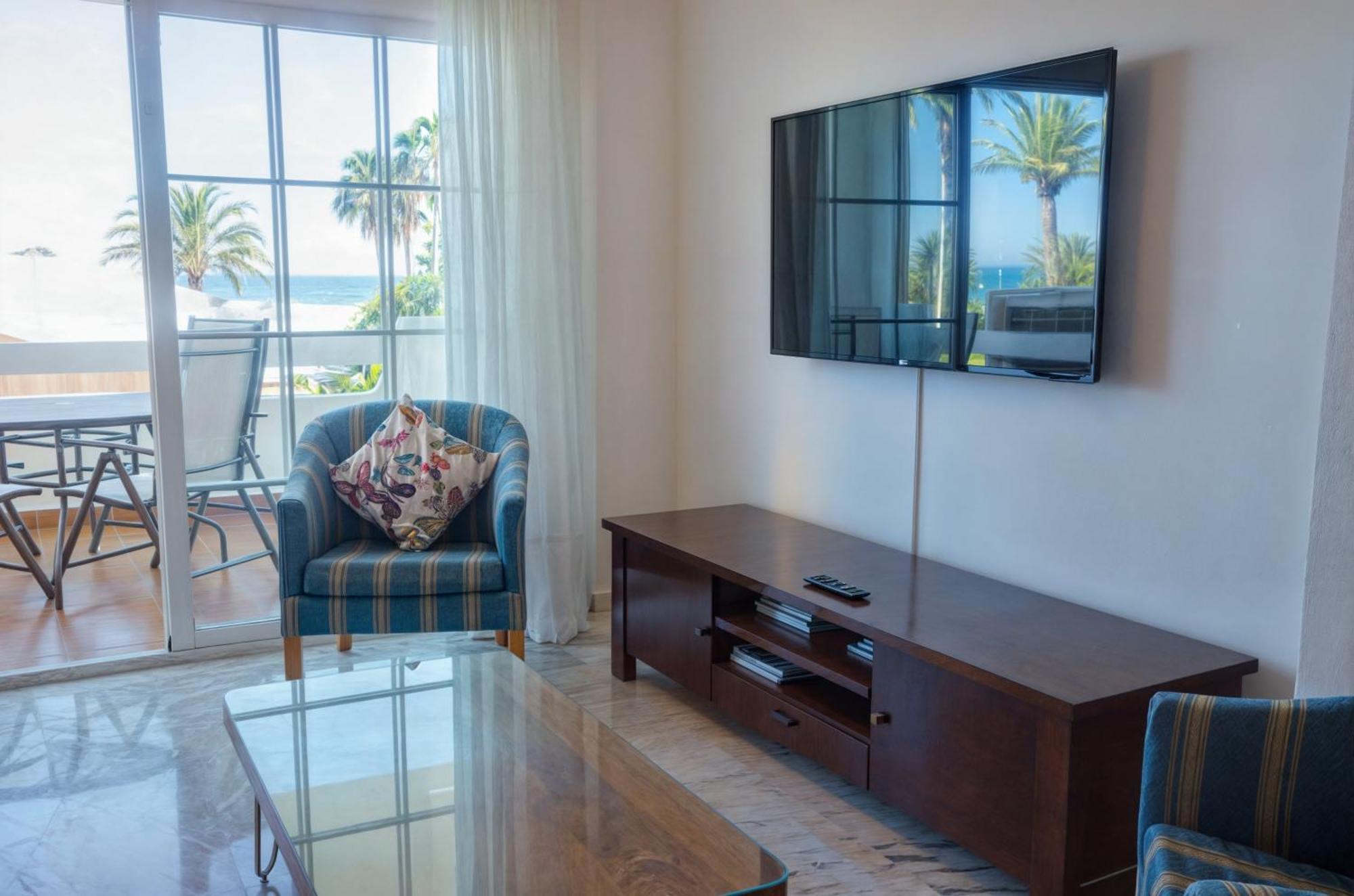 Apartamento Pilar มาร์เบยา ภายนอก รูปภาพ