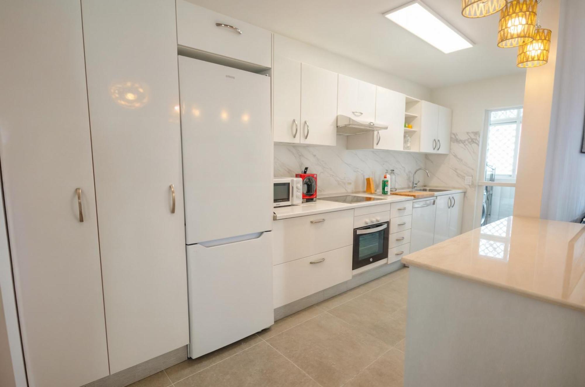 Apartamento Pilar มาร์เบยา ภายนอก รูปภาพ