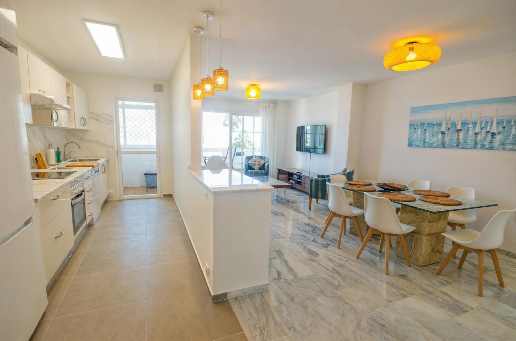 Apartamento Pilar มาร์เบยา ภายนอก รูปภาพ